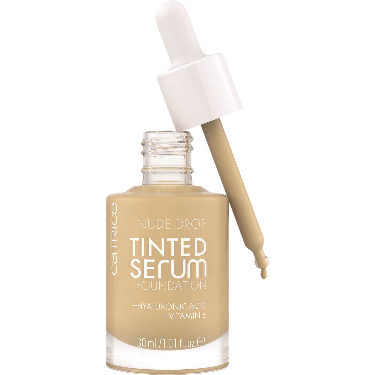 Catrice Nude Drop Tinted Serum Foundation, serum puder lagane do srednje pokrivenosti s baršunastim finišem, 8,90 € / 67 kn, dm