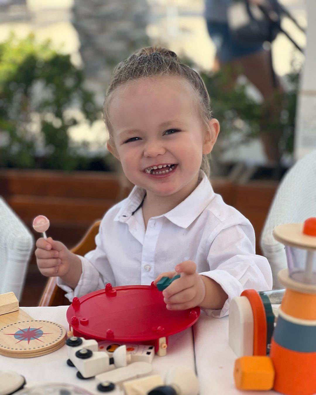 Bloom Tatarinov slavi drugi rođendan