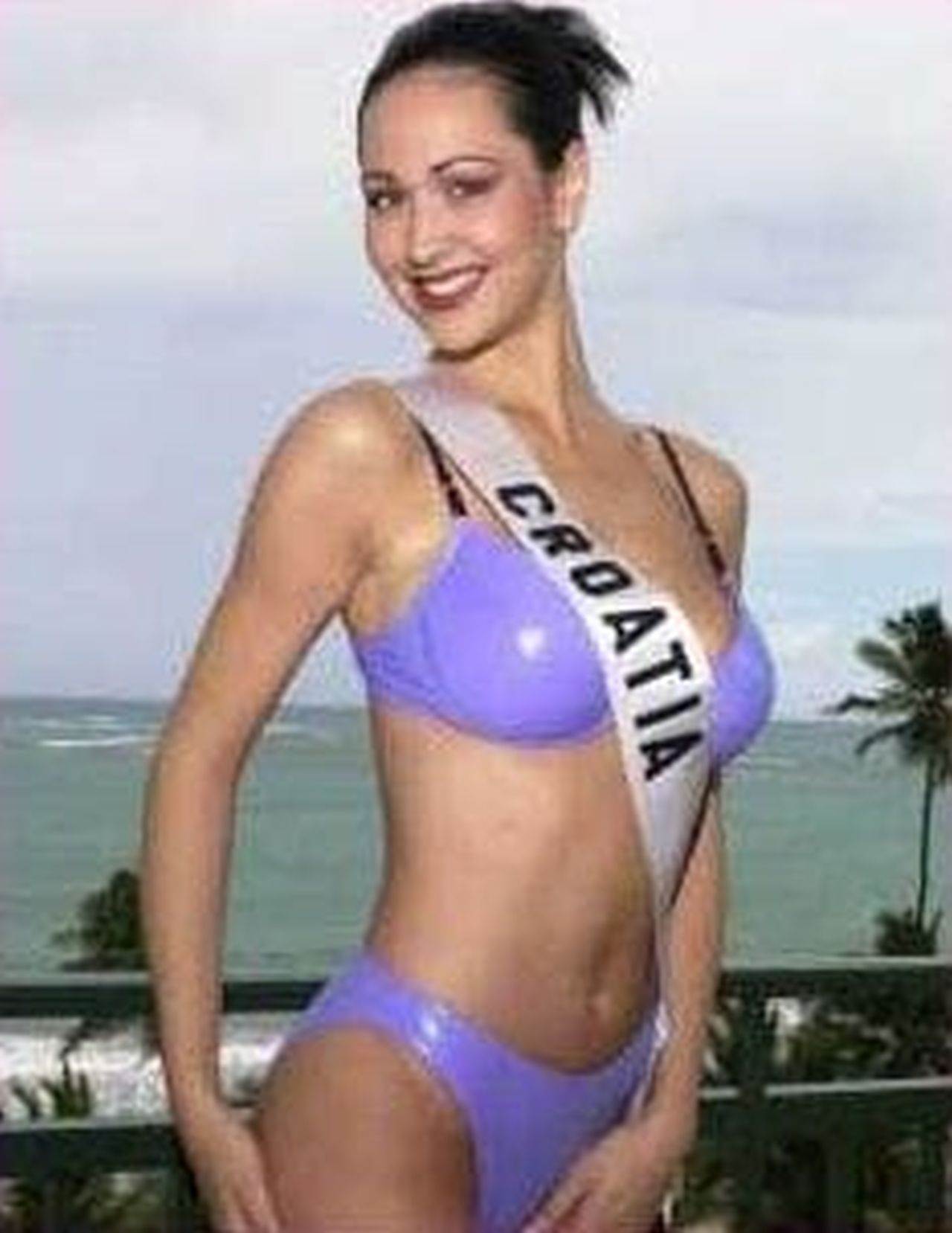 2001 Maja Cecic Vidos.jpg