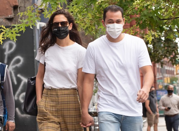 PRIJATELJI OČAJNI Je li mračni Emilio pravi izbor za Katie Holmes?