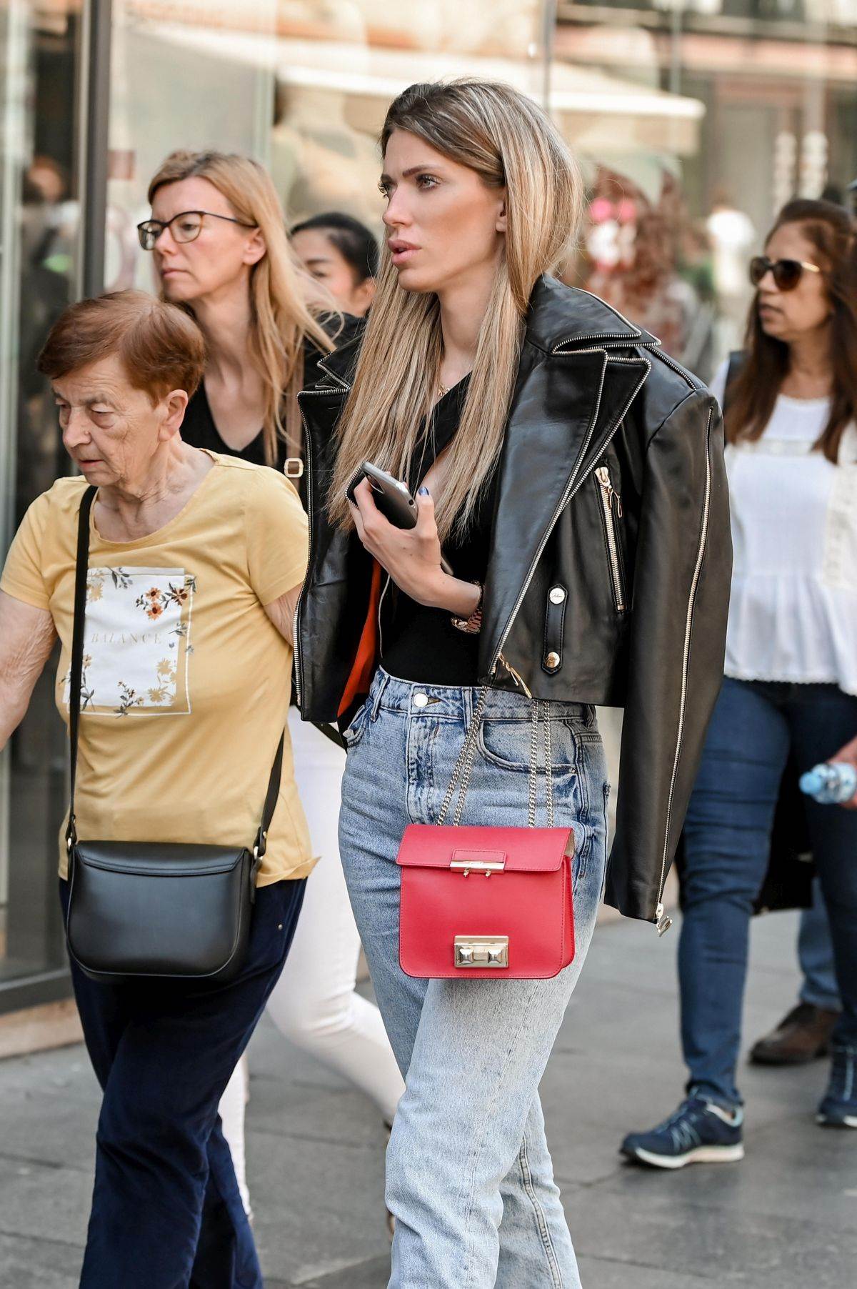 ZG Street Style
