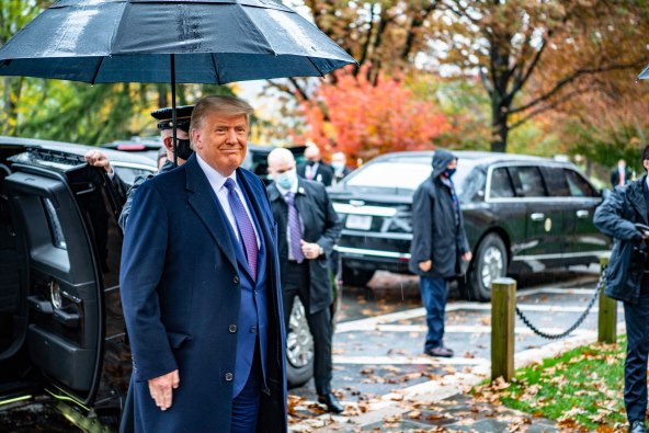 NE ODUSTAJE Melania ipak svim silama želi ostati u Bijeloj kući