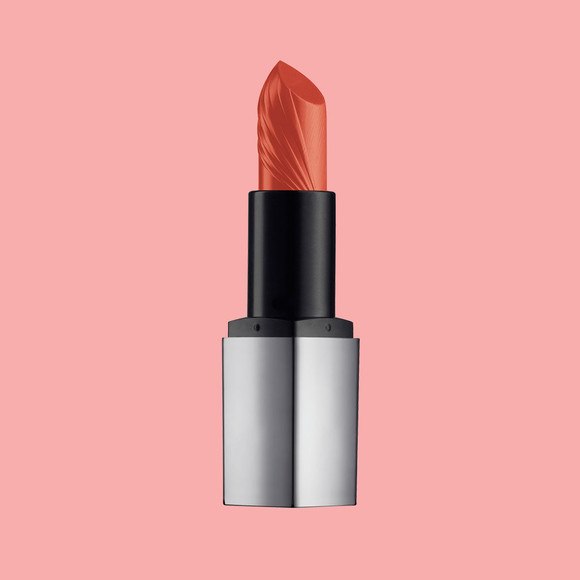 U kategoriji MAKE UP / Ruž za usne po izboru čitateljica nagradu dobiva: Reviderm Mineral Boost Lipstick