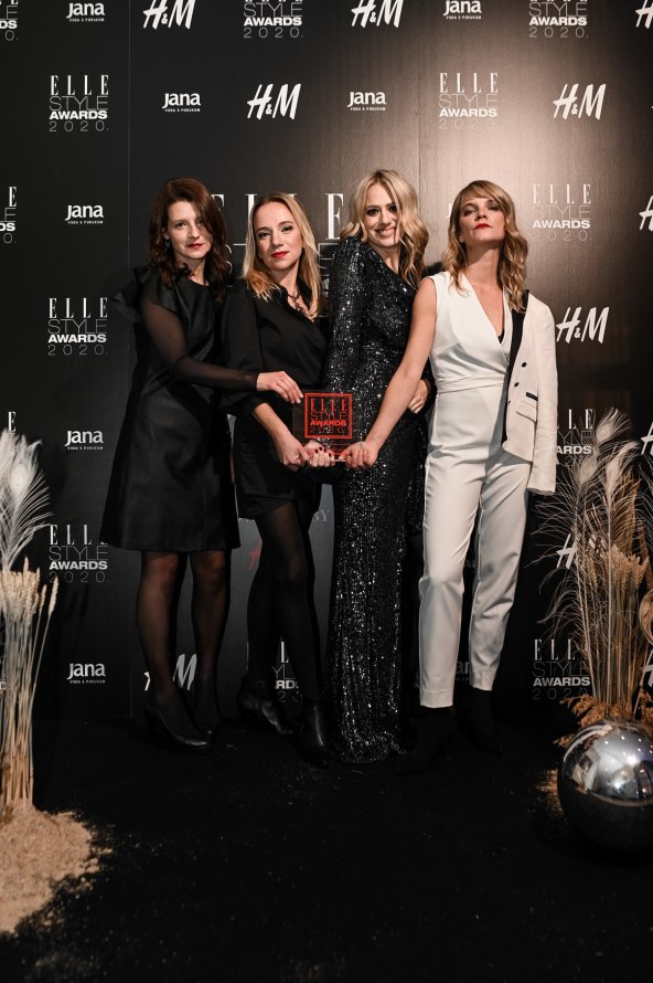INICIJATIVA SPASI ME-JELENA VELJAČA JELENA KOVAČIĆ ANICA TOMIĆ ANA PECOTIĆ - Elle Active-Aktivistički projekt godine