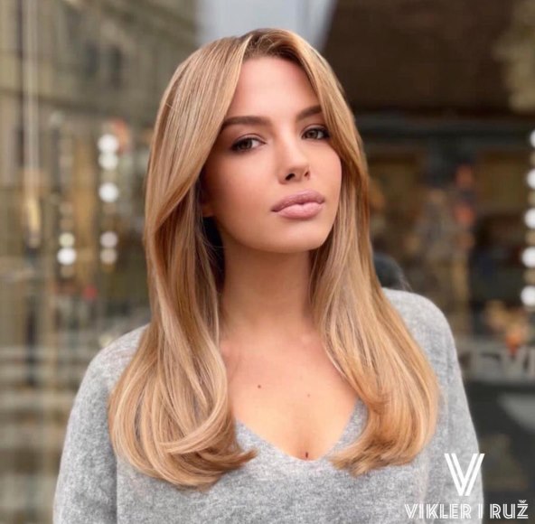 Vikler i ruž predstavlja hit frizuru