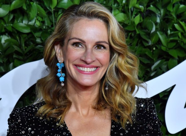 Julia Roberts i George Clooney snimali su poljubac 80 puta