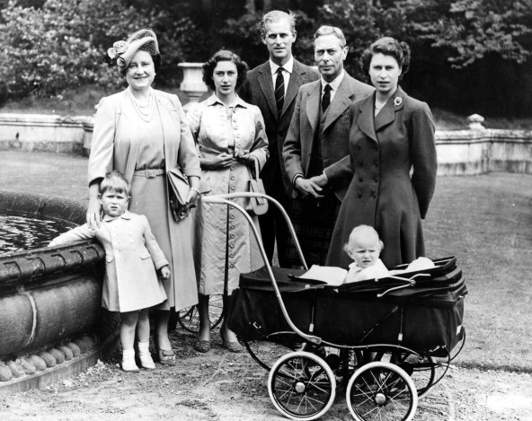 Kraljica Elizabeta II. skrivala je svoje sestrične Nerissu i Katherine