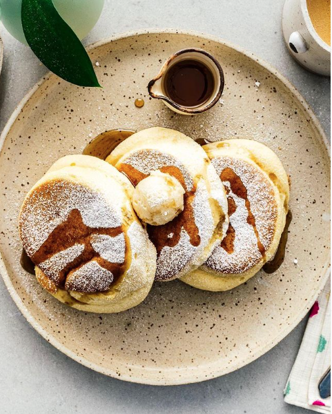 Meke, prozračne, pahuljaste... Sve su to japanske palačinke! Imamo recept