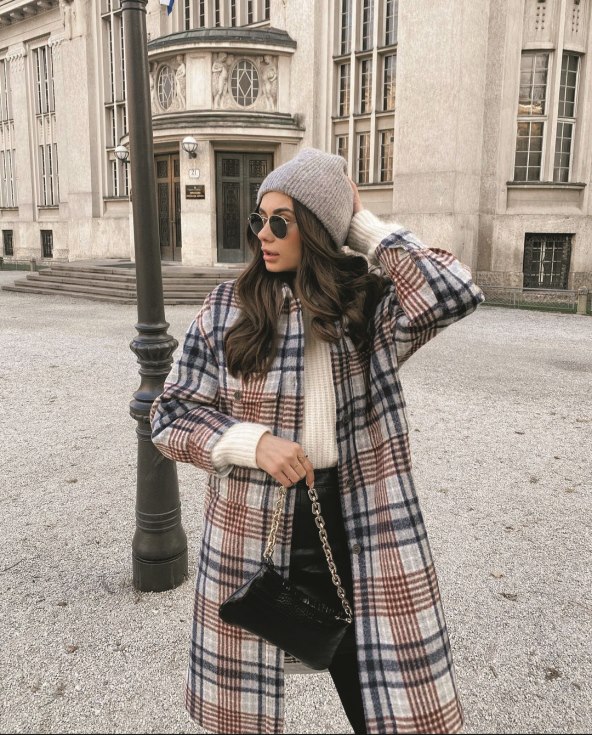 STREET STYLE Omiljen print uzorak naših baka odličan je prijelaz sezone