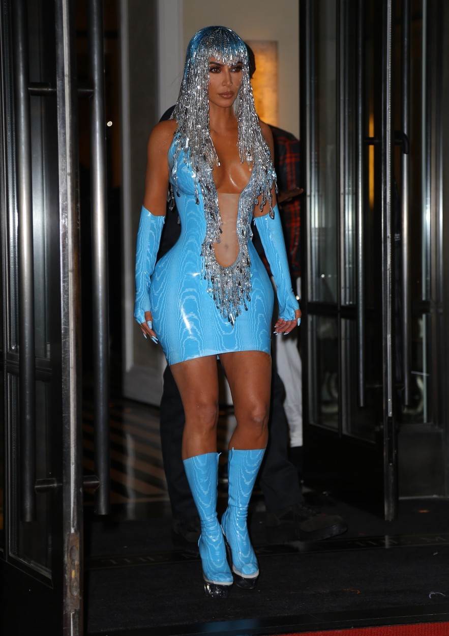 Drastična fizička transformacija Kim Kardashian