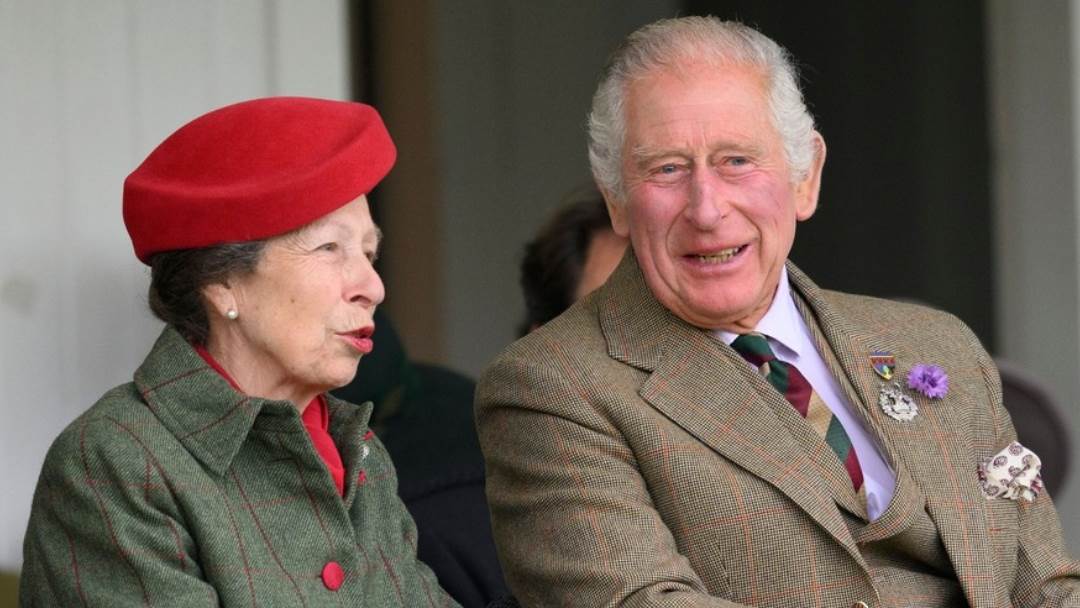 Princezu Anne pitali kako je kralj Charles