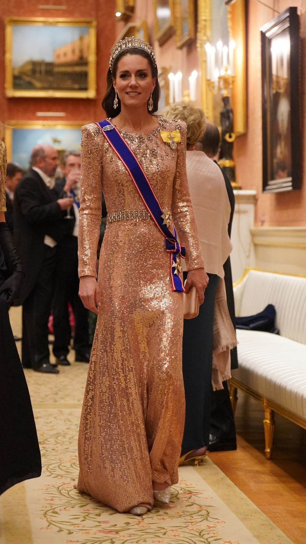 Što se dogodilo sat vremena prije nego je objavljena fotografija bolesne Kate Middleton