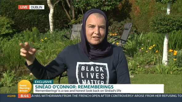Sinead O'Connor priznala kako je ranije radila kao 'nestašna časna sestra'