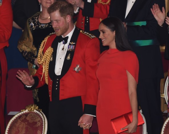 Postoje dokazi da je kraljica znala za plan Harry i Meghan