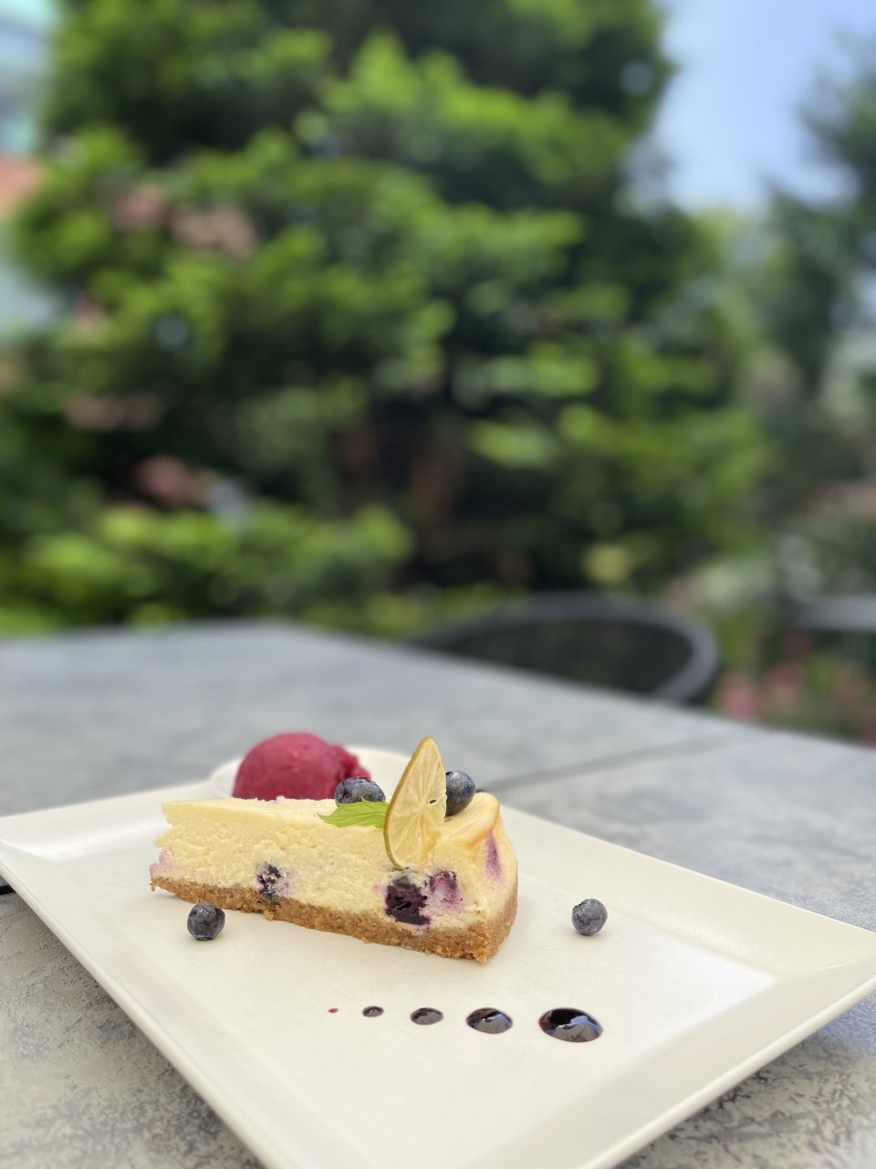 MAXimalno ukusni deserti u OXBO restoranu hotela DoubleTree by Hilton! 