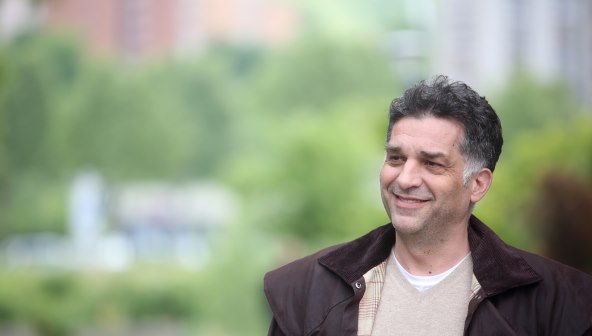 Danis Tanović završio u istoj bolničkoj sobi gdje mu je ležao sin Orhan nakon strašne nesreće