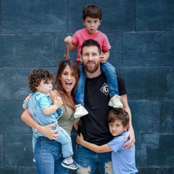 Leo i Antonella Messi