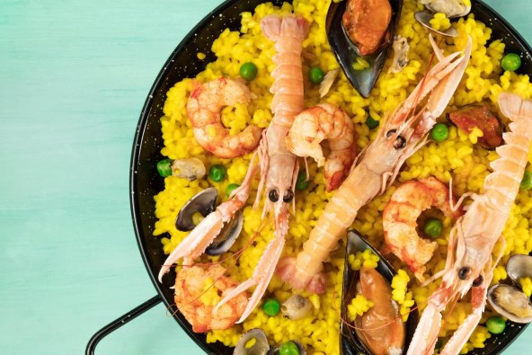 Paella s plodovima mora