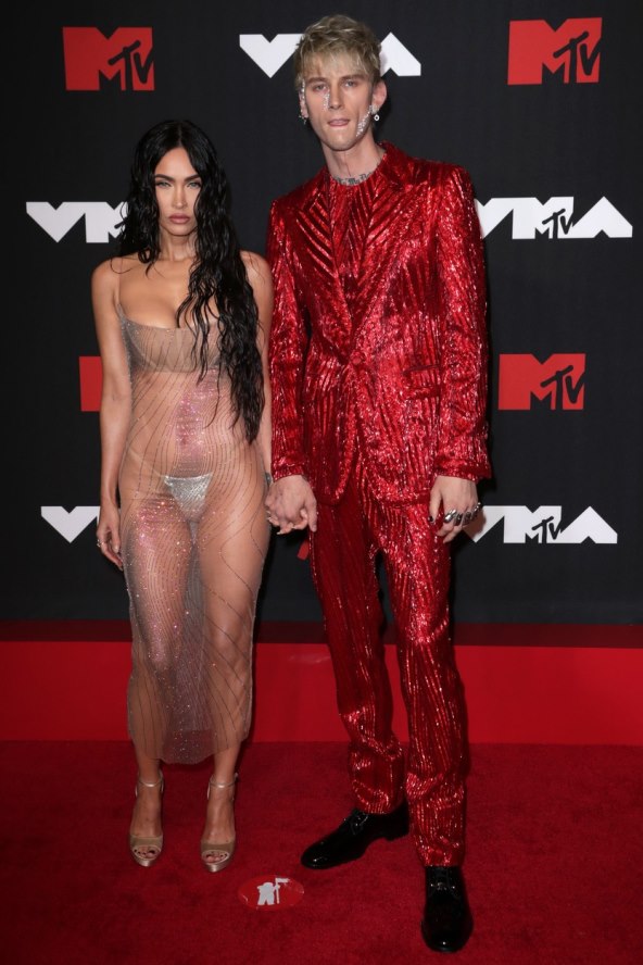 Megan i MGK red carpet