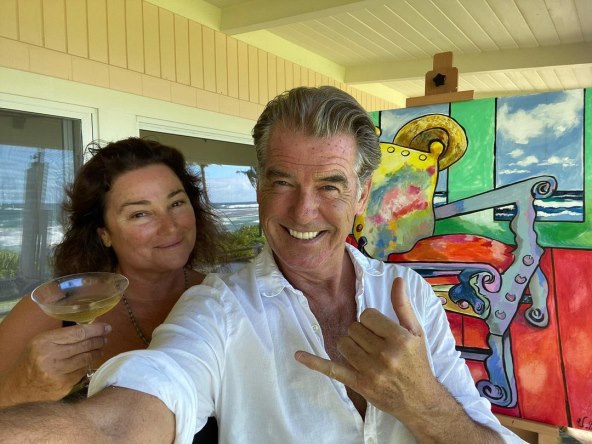 Pierce Brosnan i Keely Shaye Smith