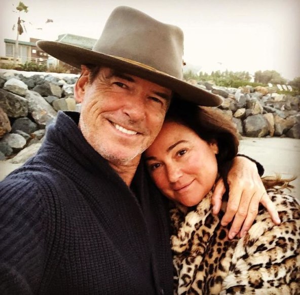 Keely Shaye Smith i Pierce Brosnan