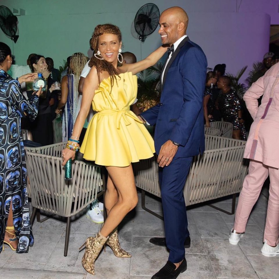 nicole ari parker 2