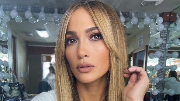 liquid hair, jennifer lopez