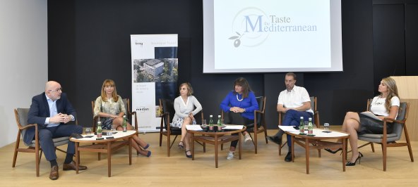 Program festivala predstavili su Dario Mamić, Ana Mazo Martinez, Alijana Vukšić, Ingrid Badurina Danielsson, Joško Stella i voditeljica Mirta Šurjak