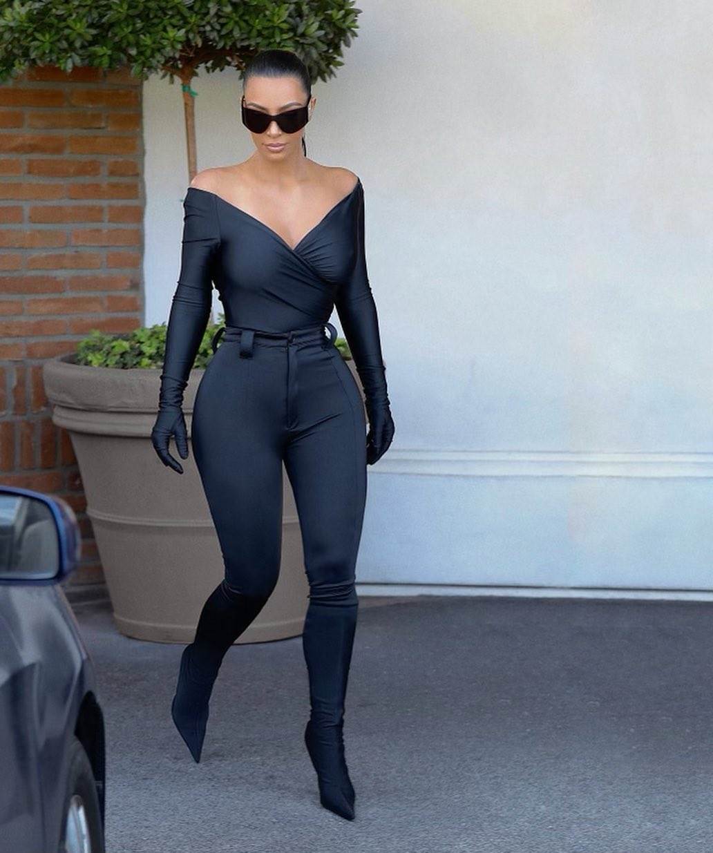 Kim Kardashian čestitala rođendan ocu Robertu Kardashianu.jpg