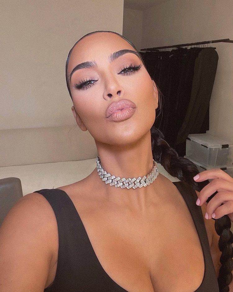 Kim Kardashian čestitala rođendan ocu Robertu Kardashianu.jpg
