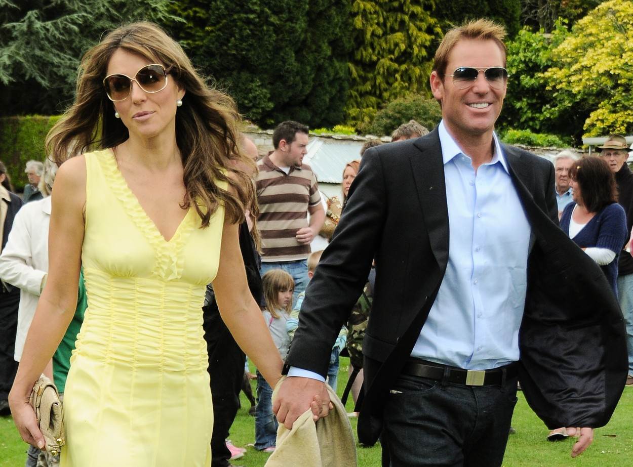 Elizabeth Hurley i Shane Warne