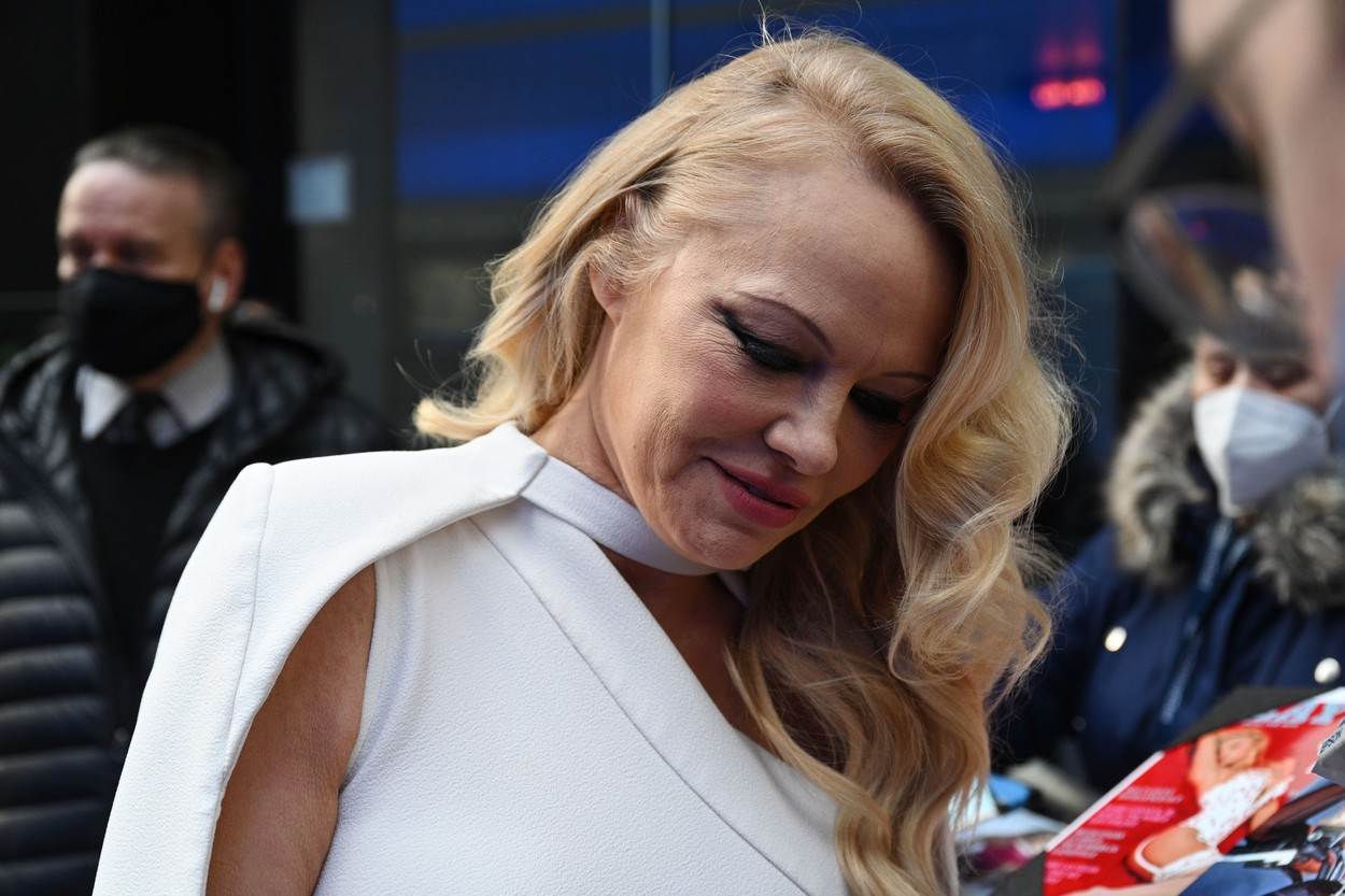 Pamela Anderson