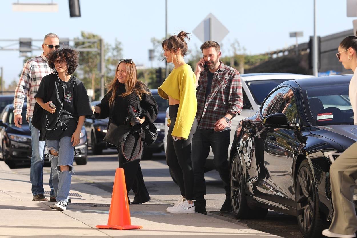 Jennifer Lopez, Ben Affleck i Emme u šetnji