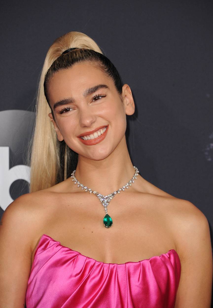 Tko je novi dečko Dua Lipe