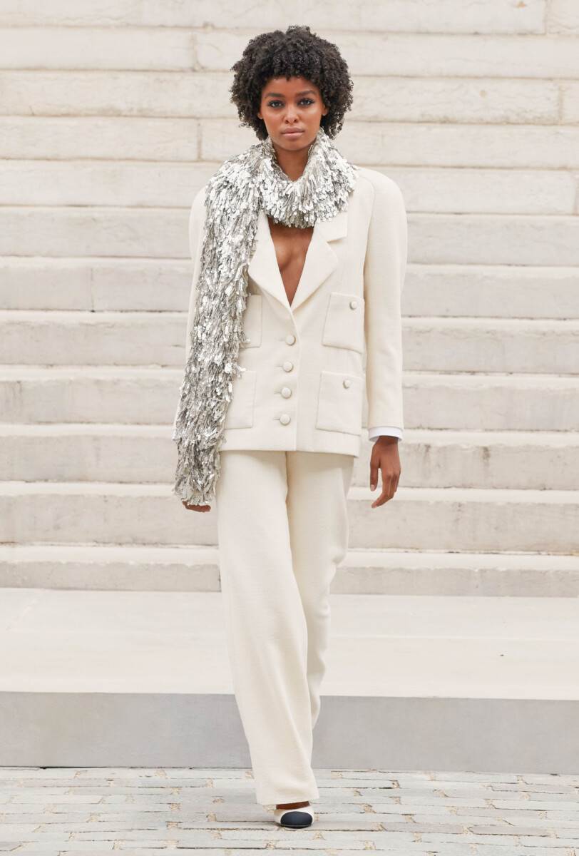 vjencanica-iz-snova-s-potpisom-chanel-carobna-je-najava-nove-haute-couture-kolekcije