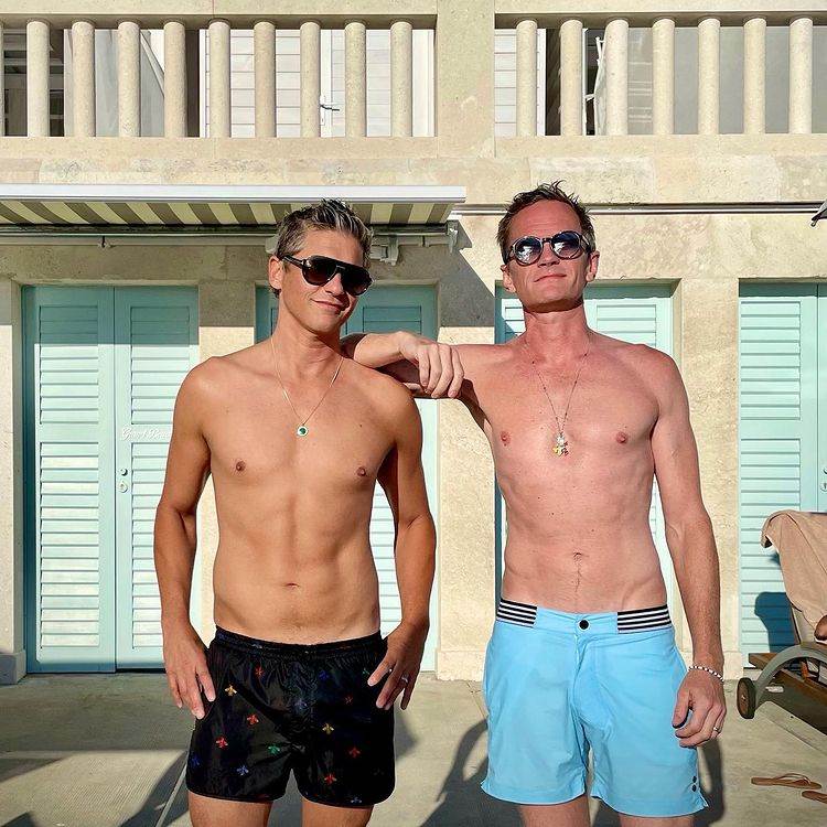 Neil Patrick Harris glumi u seriji Uncoupled