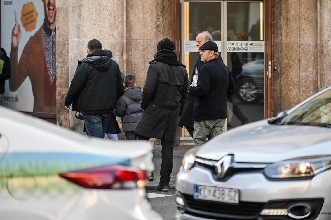 Kevin Spacey si je karijeru uništio skandalima