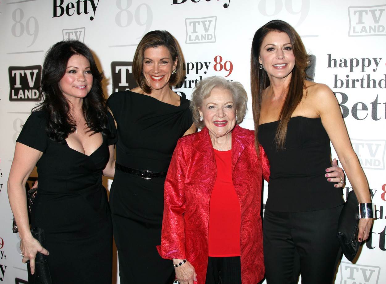 Betty White je glumila u seriji Ludnica u Clevelandu koja se emitirala od 2010. do 2015.