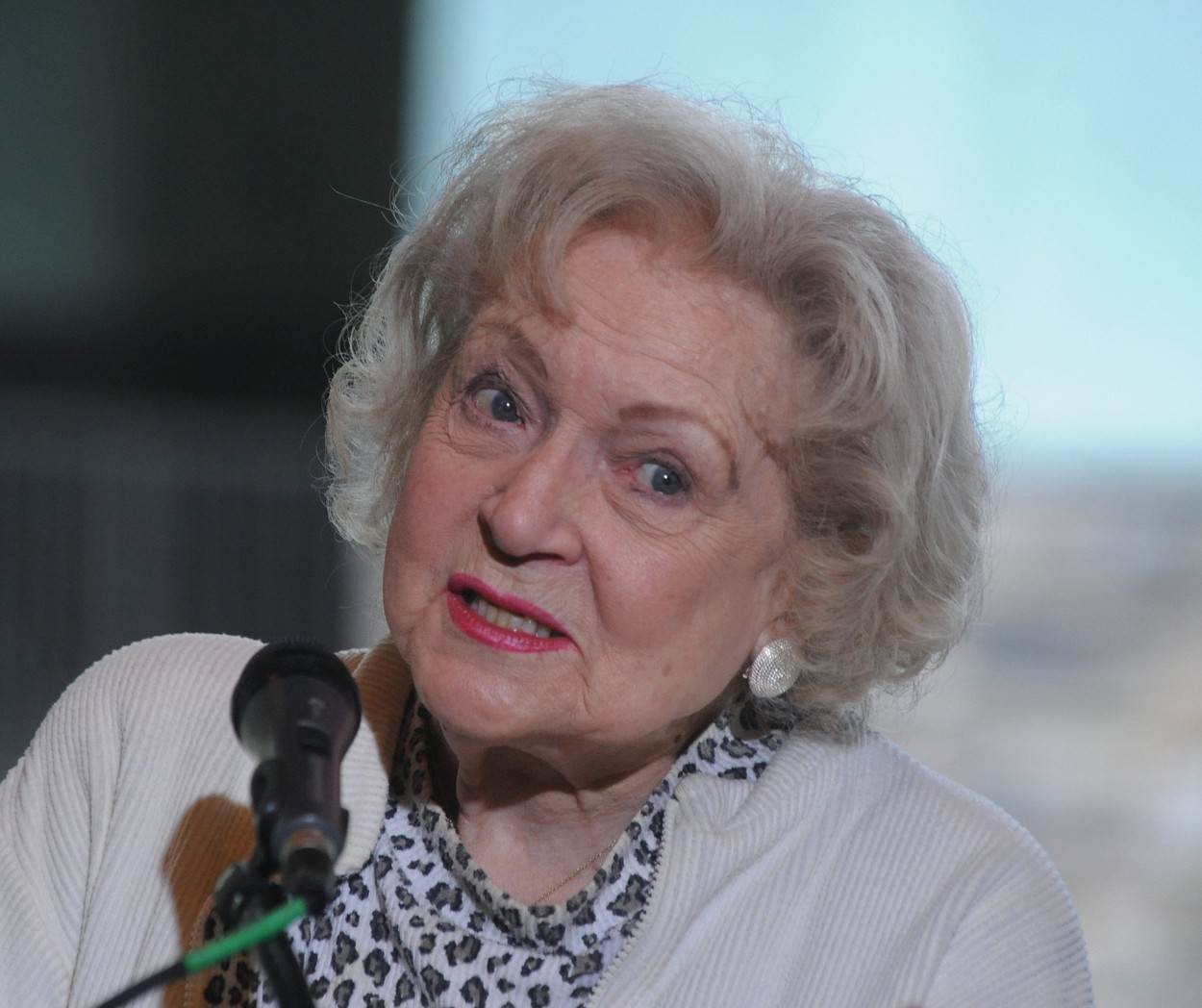 Betty White je tijekom svoje duge glumačke karijere osvojila niz nagrada.