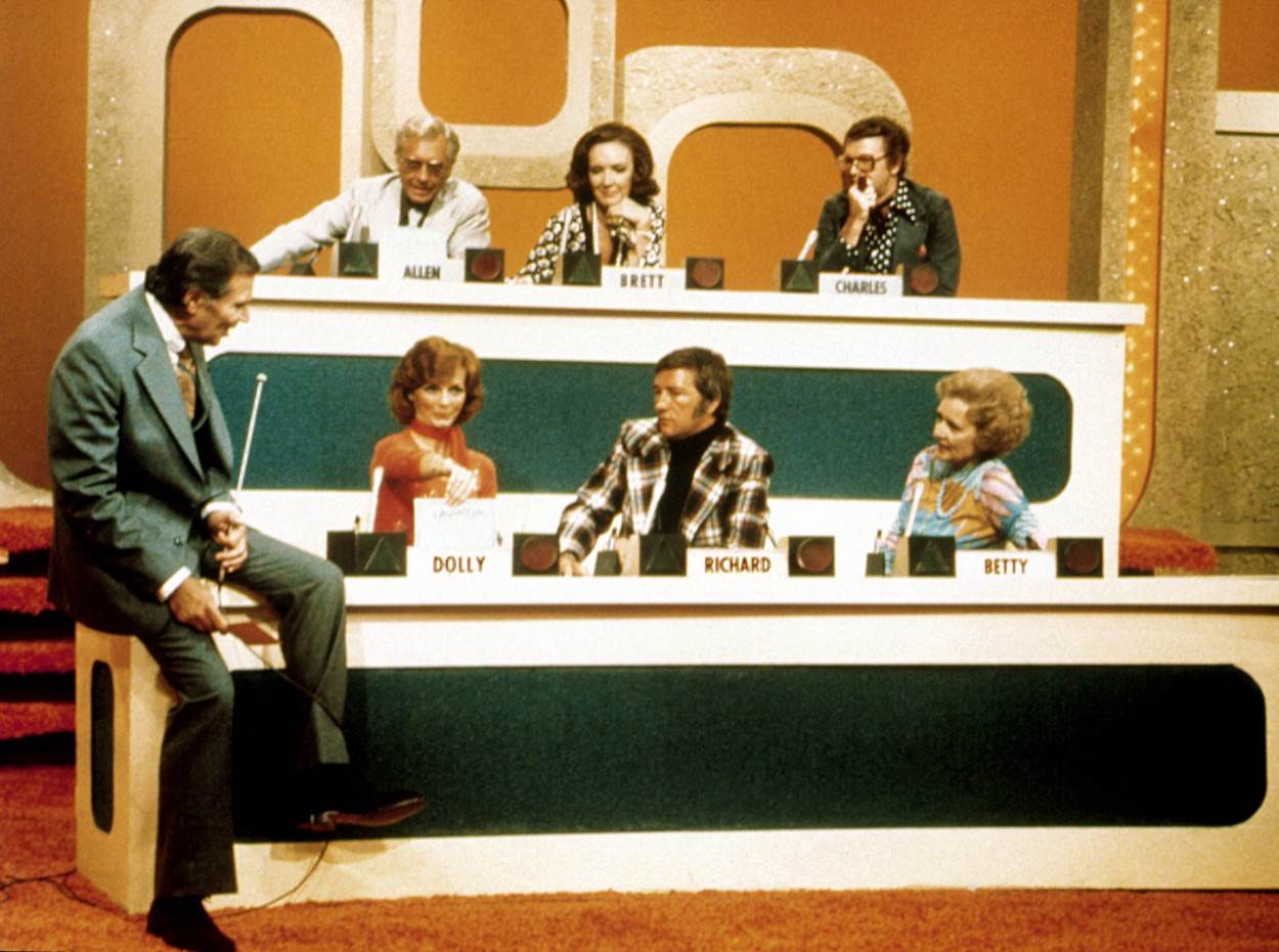 Betty White i Allen Ludden su se upoznali u natjecateljskom showu Password 1961. te dvije godine kasnije vjenčali.