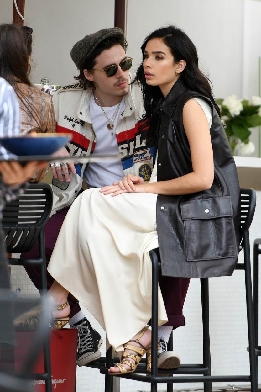 Brooklyn Beckham i Hana Cross na ručku u Cannesu