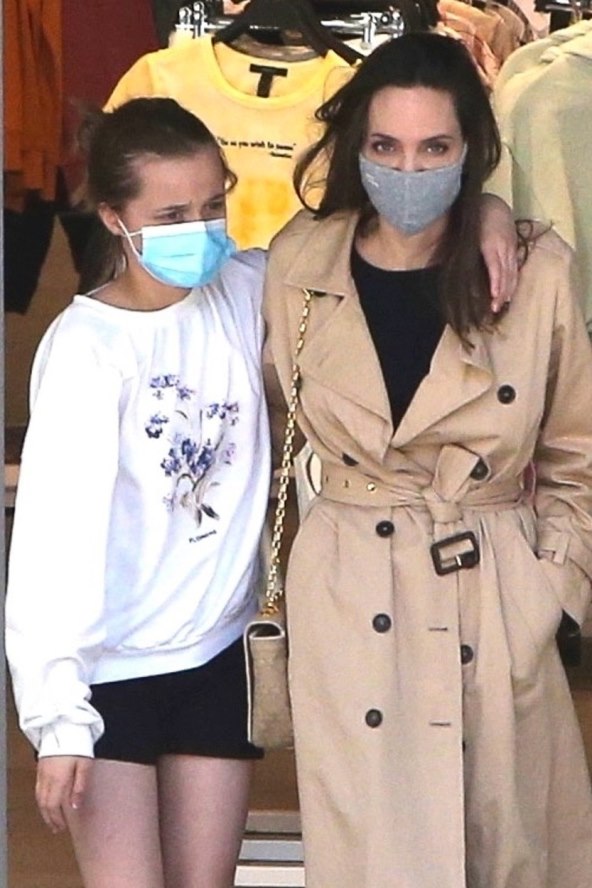 Angelina Jolie, Vivienne Jolie Pitt