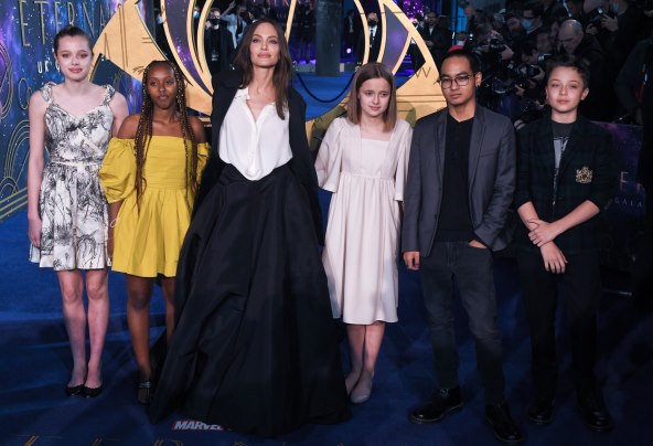 Angelina Jolie i djeca