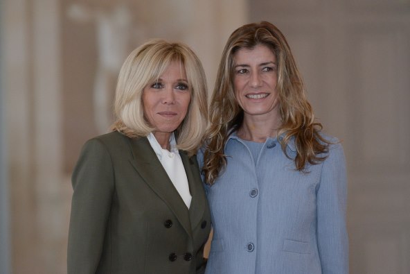 Begona Sanchez i Brigitte Macron