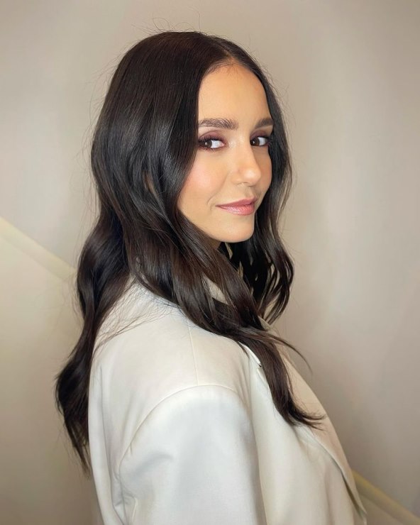 Nina Dobrev