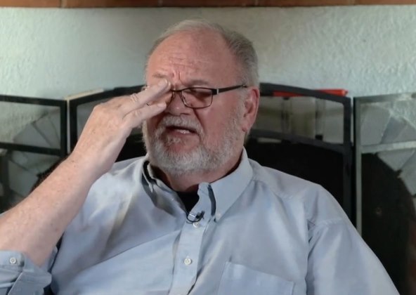 Thomas Markle plače