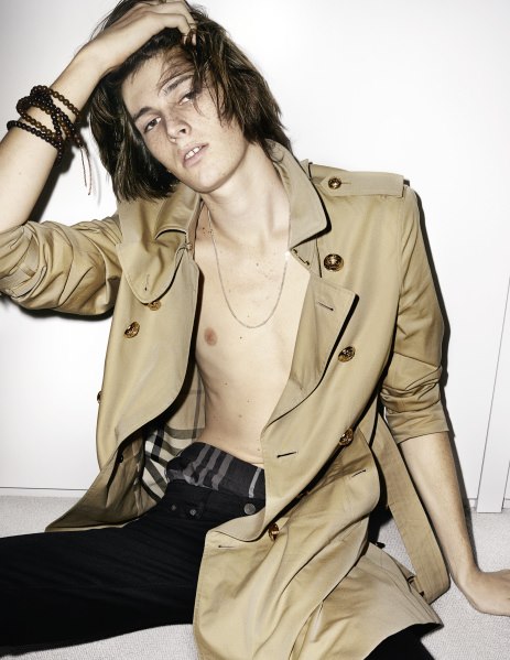 burberry-kampanja-za-proljeceljeto-2016
