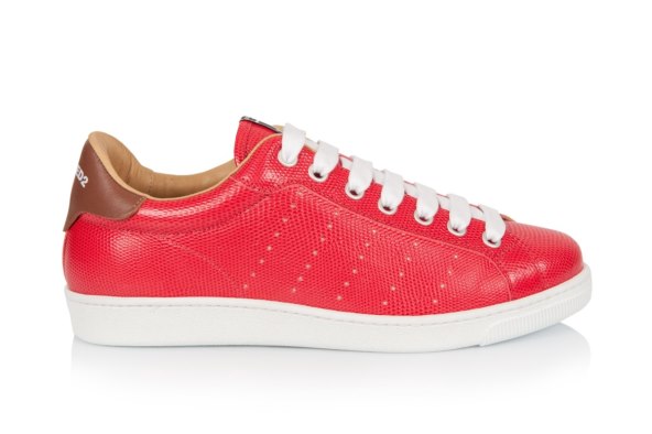 romanticni-i-trendy-pokloni-na-policama-xyz-premium-fashion-storea