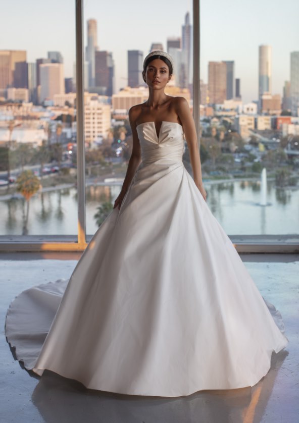 pronovias-cruise-kolekcija-2021-haljine-u-koje-smo-se-zaljubili