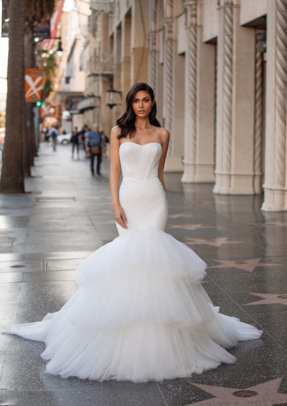 trendi-vjencanice-iz-pronovias-cruise-kolekcije-2021